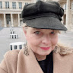 Meet your Posher, Debra